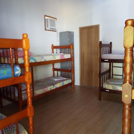 Livina Hostel Парати Экстерьер фото