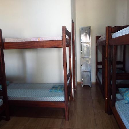 Livina Hostel Парати Экстерьер фото